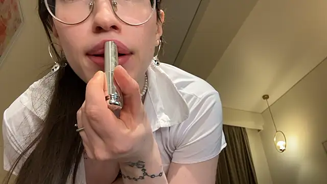 Snapshot of Kelly_Berry__ chatting on 03-02-26, 06:04 Kelly Berry online show from 03-02-26, 06:04