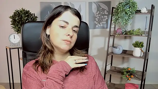 MartaEdams online show from 10-14-25, 06:14