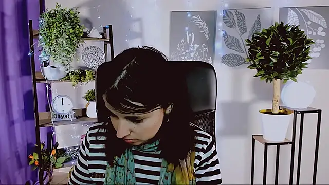 MartaEdams online show from 04-15-26, 06:31