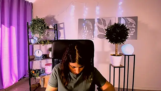 MartaEdams online show from 06-08-26, 05:08