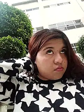 Snapshot of Atenea69 chatting on 10-23-25, 03:22 Atenea69 online show from 10-23-25, 03:22