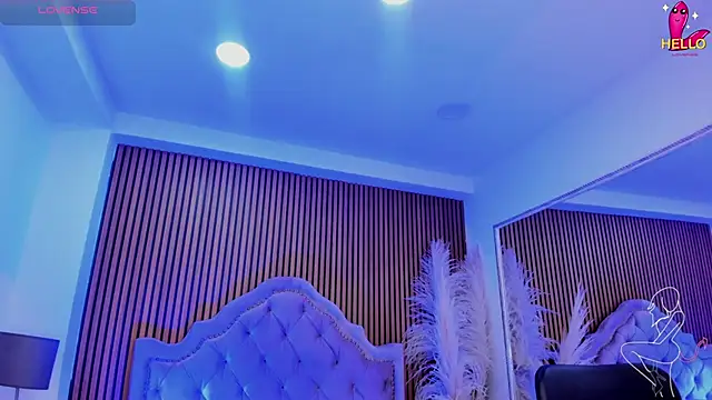 Snapshot of SelenaStonne chatting on 02-11-26, 08:03 SelenaStonne online show from 02-11-26, 08:03