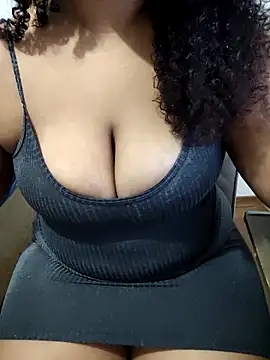 jadeamourim   online show from 02-10-26, 12:26