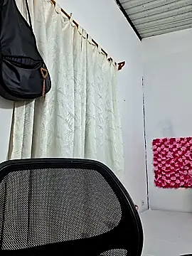 channell0 online show from 10-05-25, 06:01