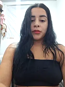 Snapshot of channell0 chatting on 06-05-26, 04:52 channell0 online show from 06-05-26, 04:52