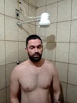 Snapshot of ricardolocco chatting on 09-19-25, 04:51 ricardolocco online show from 09-19-25, 04:51