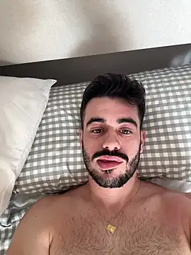 Snapshot of Carl242000 chatting on 10-03-25, 08:33 Carl242000 online show from 10-03-25, 08:33