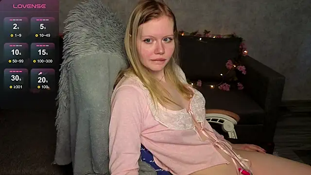 Snapshot of Wendy_228 chatting on 03-22-26, 01:31 Wendy 228 online show from 03-22-26, 01:31