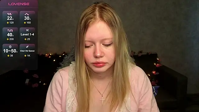 Snapshot of Wendy_228 chatting on 04-01-26, 01:17 Wendy 228 online show from 04-01-26, 01:17