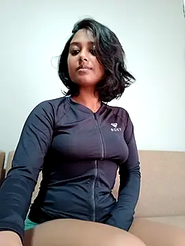 littlemissdevil69 online show from 10-08-25, 08:45