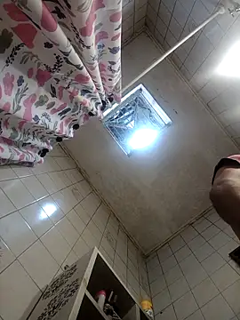 juanpa8453 online show from 10-21-25, 05:02