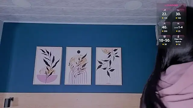 Snapshot of SarahMiler_ chatting on 09-13-25, 11:54 SarahMiler online show from 09-13-25, 11:54