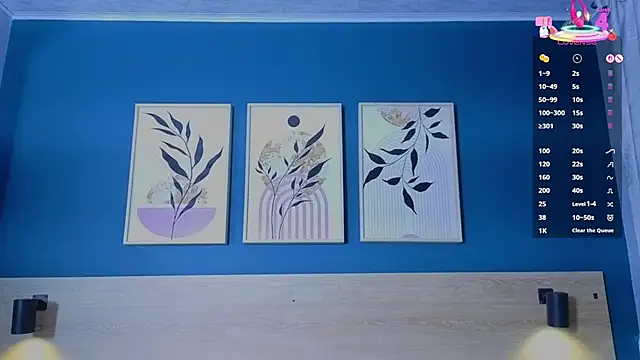 Snapshot of SarahMiler_ chatting on 10-04-25, 11:41 SarahMiler online show from 10-04-25, 11:41