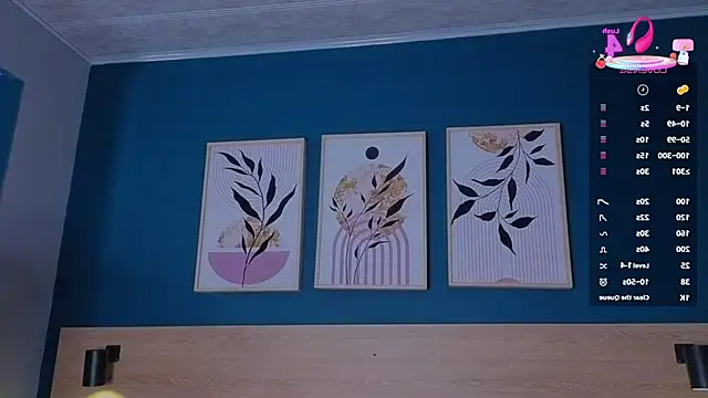 Snapshot of SarahMiler_ chatting on 10-17-25, 11:46 SarahMiler online show from 10-17-25, 11:46