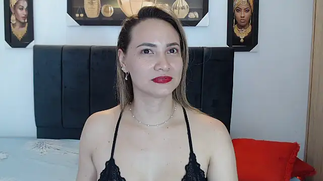 Snapshot of cieloDal chatting on 09-24-25, 05:11 cieloDal online show from 09-24-25, 05:11