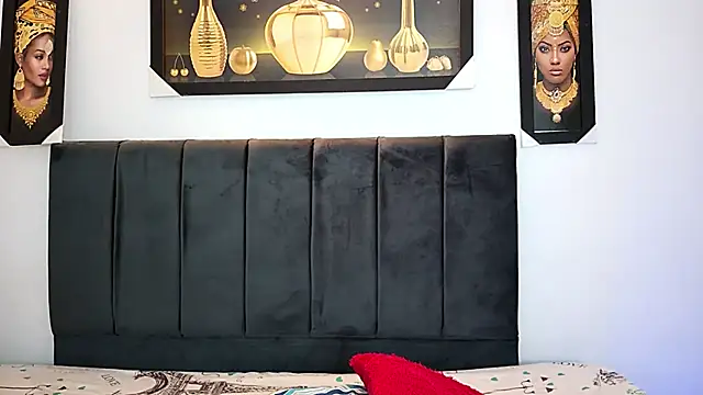 Snapshot of cieloDal chatting on 11-30-25, 06:17 cieloDal online show from 11-30-25, 06:17