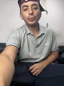 Snapshot of Jacobs0 chatting on 05-18-26, 03:02 Jacobs0 online show from 05-18-26, 03:02