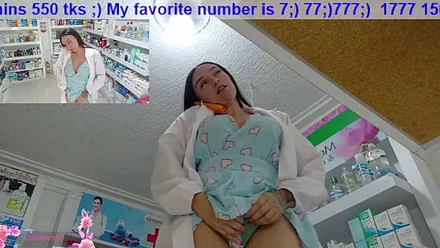 Snapshot of swmilena_hot_ chatting on 11-21-25, 03:49 swmilena hot online show from 11-21-25, 03:49