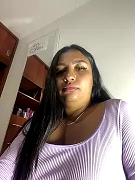 Snapshot of Issa_Santana chatting on 01-07-26, 08:44 Issa Santana online show from 01-07-26, 08:44