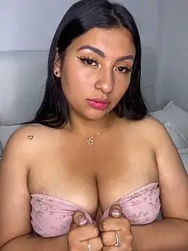 Snapshot of Issa_Santana chatting on 02-13-26, 08:38 Issa Santana online show from 02-13-26, 08:38