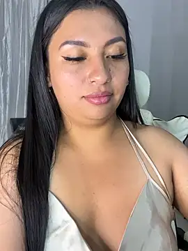 Issa Santana online show from 06-26-26, 09:30