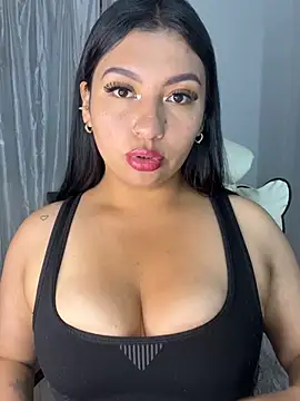 Issa Santana online show from 06-27-26, 08:14
