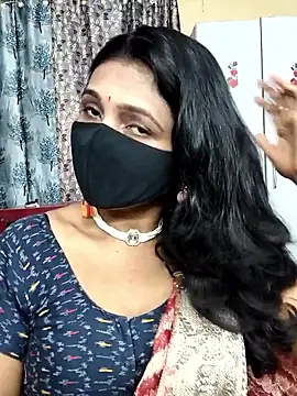 Hotty Sonali online show from 05-17-26, 02:09
