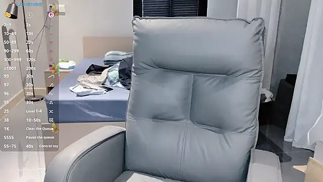 NiNi-baby520 online show from 10-13-25, 07:30