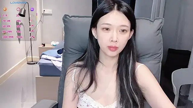 NiNi-baby520 online show from 11-20-25, 07:19