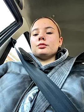 StephanieMur online show from 10-09-25, 03:59