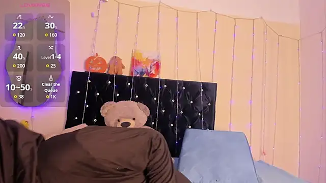 Dana-Alabi online show from 11-26-25, 12:28