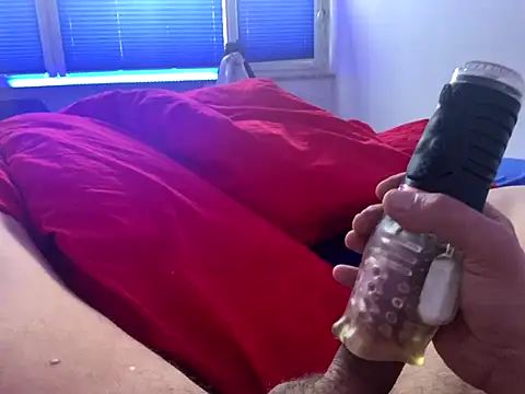 JakobPeralta74 online show from 12-02-25, 08:41