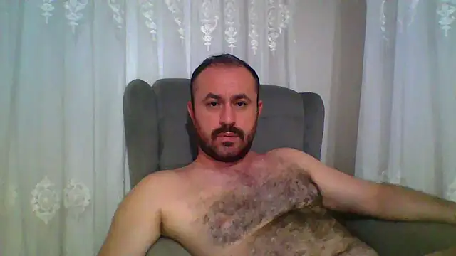Snapshot of micheal3467 chatting on 09-27-25, 10:26 micheal3467 online show from 09-27-25, 10:26