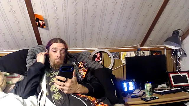 thejuicybacon online show from 10-29-25, 09:33