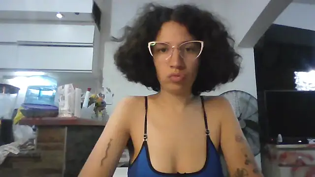 loliporomero online show from 10-17-25, 12:25