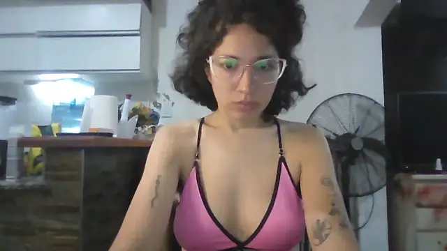 loliporomero online show from 10-24-25, 02:08