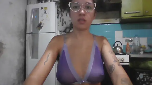 Snapshot of loliporomero chatting on 02-20-26, 01:02 loliporomero online show from 02-20-26, 01:02