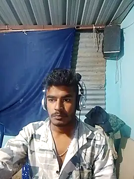 Snapshot of Najmulhaqe66 chatting on 11-18-25, 01:48 Najmulhaqe66 online show from 11-18-25, 01:48