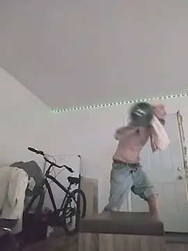 Ruffpecker75 online show from 05-22-26, 04:34