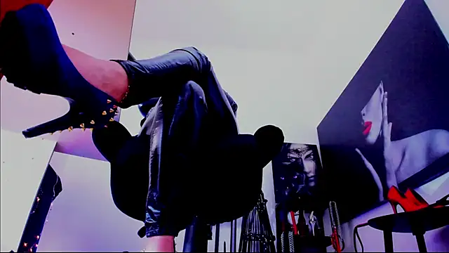 demisweet online show from 01-14-26, 02:28