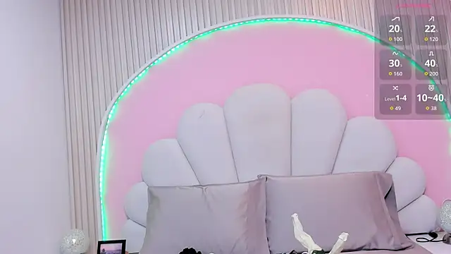 hinata dolly online show from 10-04-25, 08:12