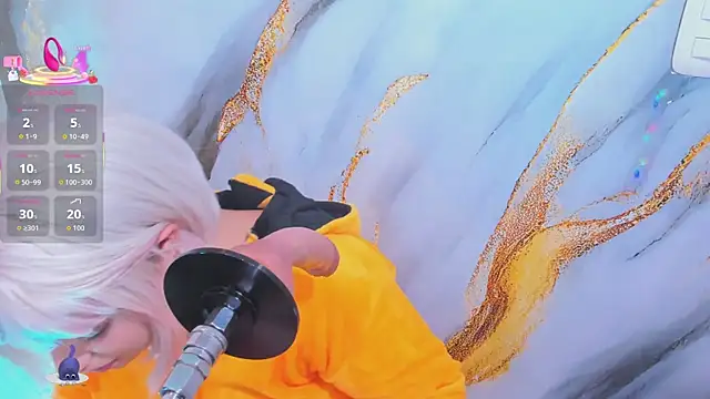 hinata dolly online show from 12-21-25, 08:32