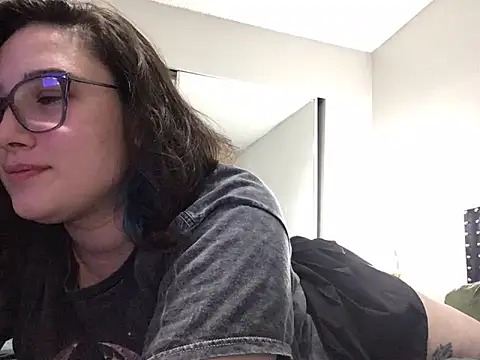 paigeycakes online show from 11-12-25, 02:56