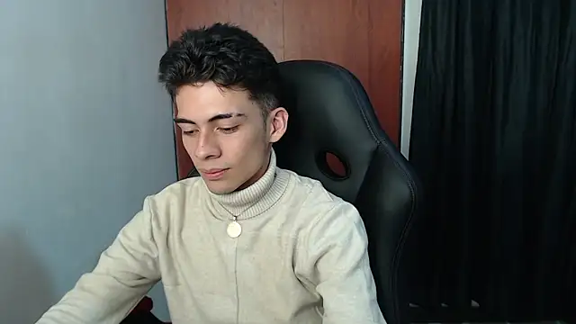 Rimuru17 online show from 04-08-26, 04:45