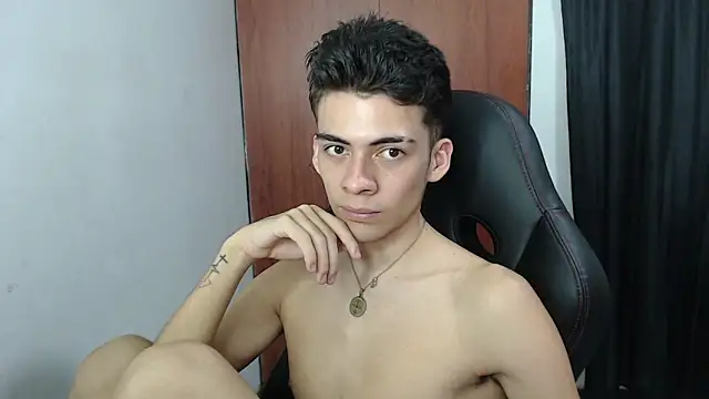 Rimuru17 online show from 04-10-26, 03:34