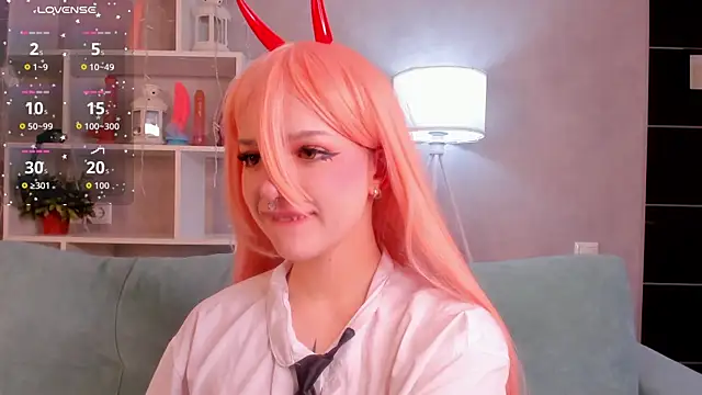 Molly Platt online show from 10-28-25, 09:24