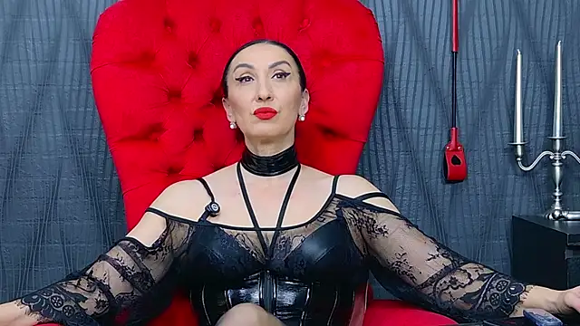 Snapshot of MistressDora chatting on 05-05-26, 06:10 MistressDora online show from 05-05-26, 06:10