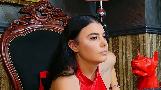 Snapshot of MistressEly chatting on 09-14-25, 10:58 MistressEly online show from 09-14-25, 10:58