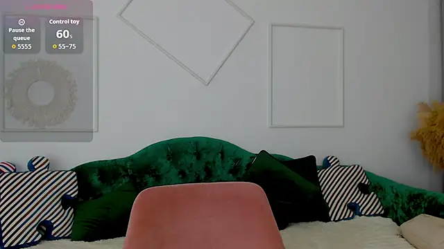 Little cherryy   online show from 09-30-25, 06:51