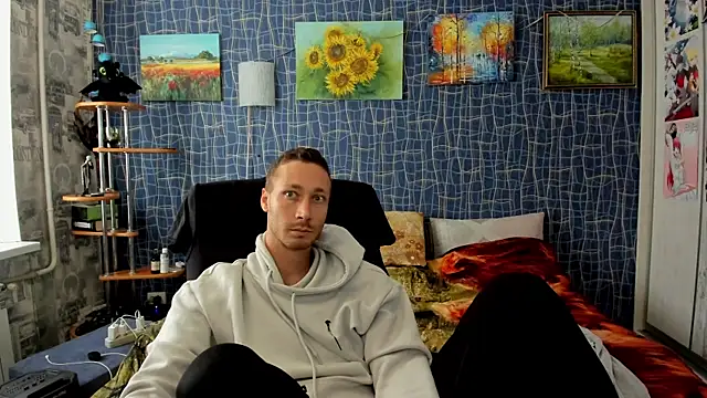 CuteBoy228 online show from 10-30-25, 12:17